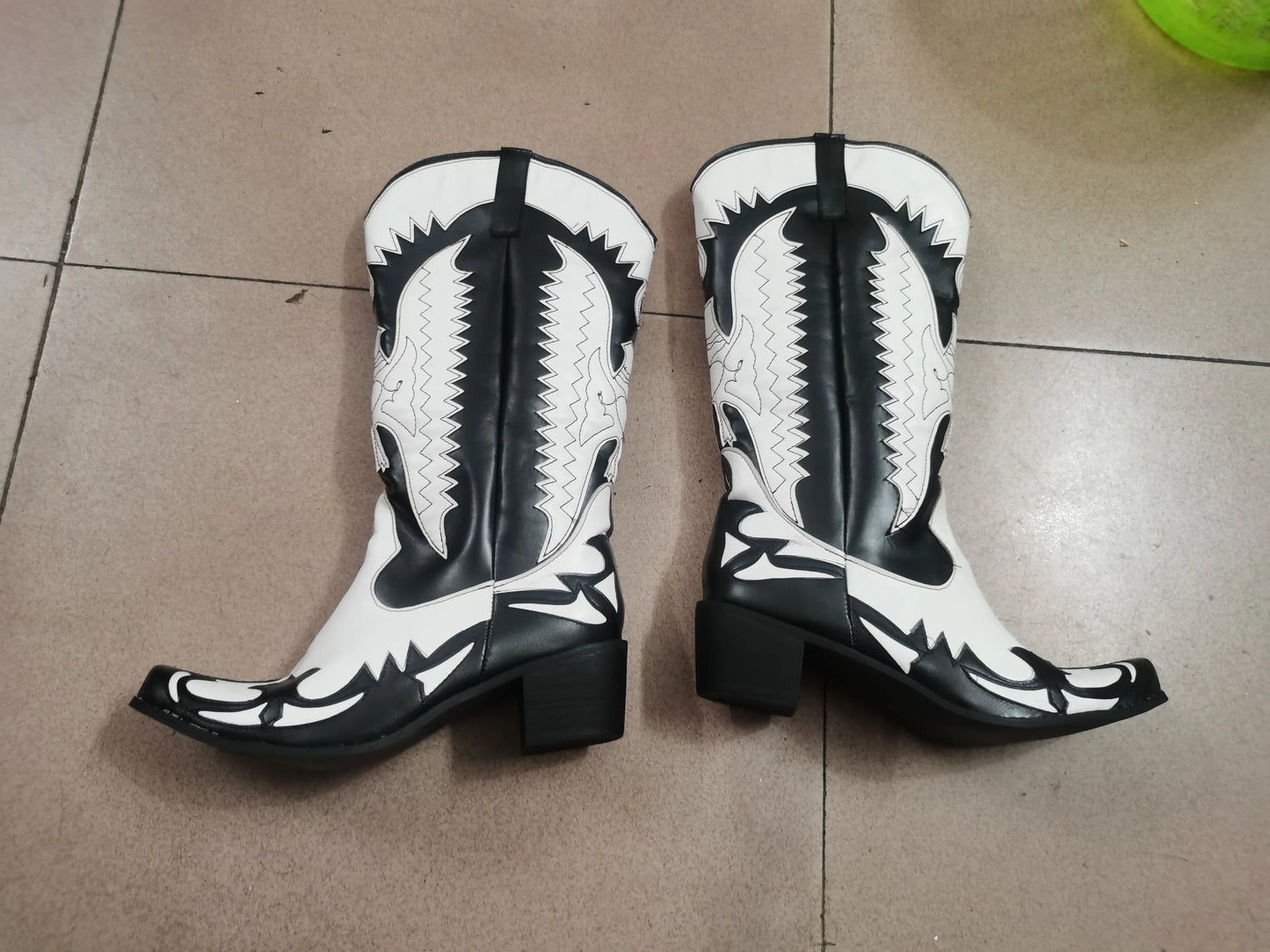 2021 men's new style men's boots fashion leather cowboy boots mid-heel motorcycle boots casual high-quality men's boots 38-48