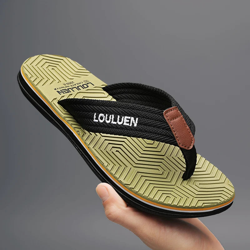 Men's new flip flops super comfortable and fashionable men's summer slippers classic version cool flip flops men's shoes beach s