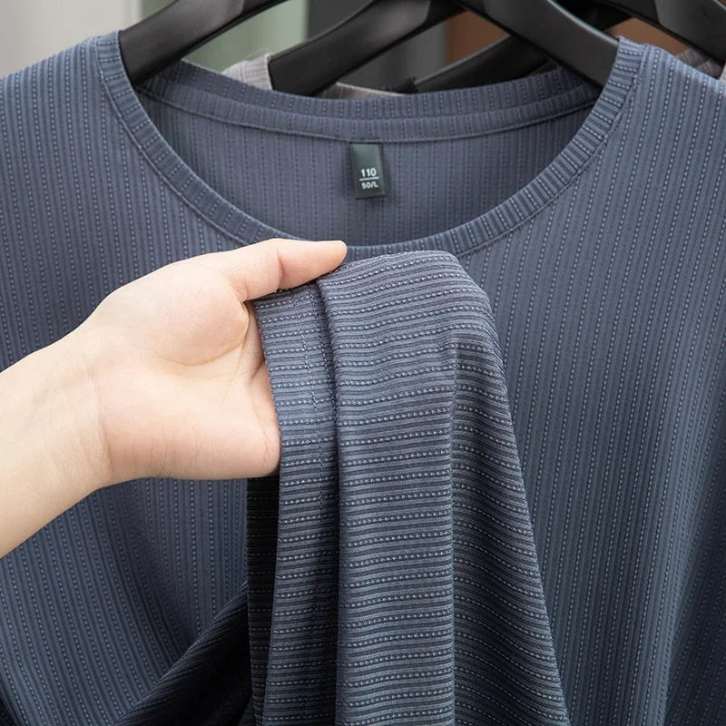 2025 New Men's Summer Round Neck Short Sleeved T-shirt Breathable Fashion Striped Korean Style Wrinkle Resistant Versatile Top