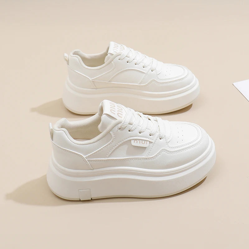 2025 Spring New White Shoes for Female Students Thick Soled Height Increasing Sports Board Shoes Casual Shoes