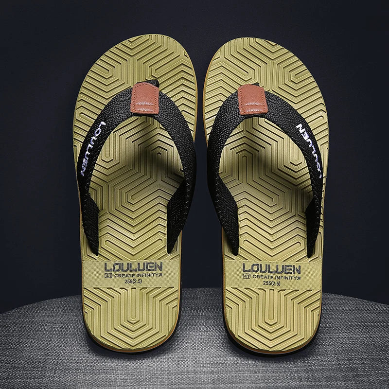 Men's new flip flops super comfortable and fashionable men's summer slippers classic version cool flip flops men's shoes beach s