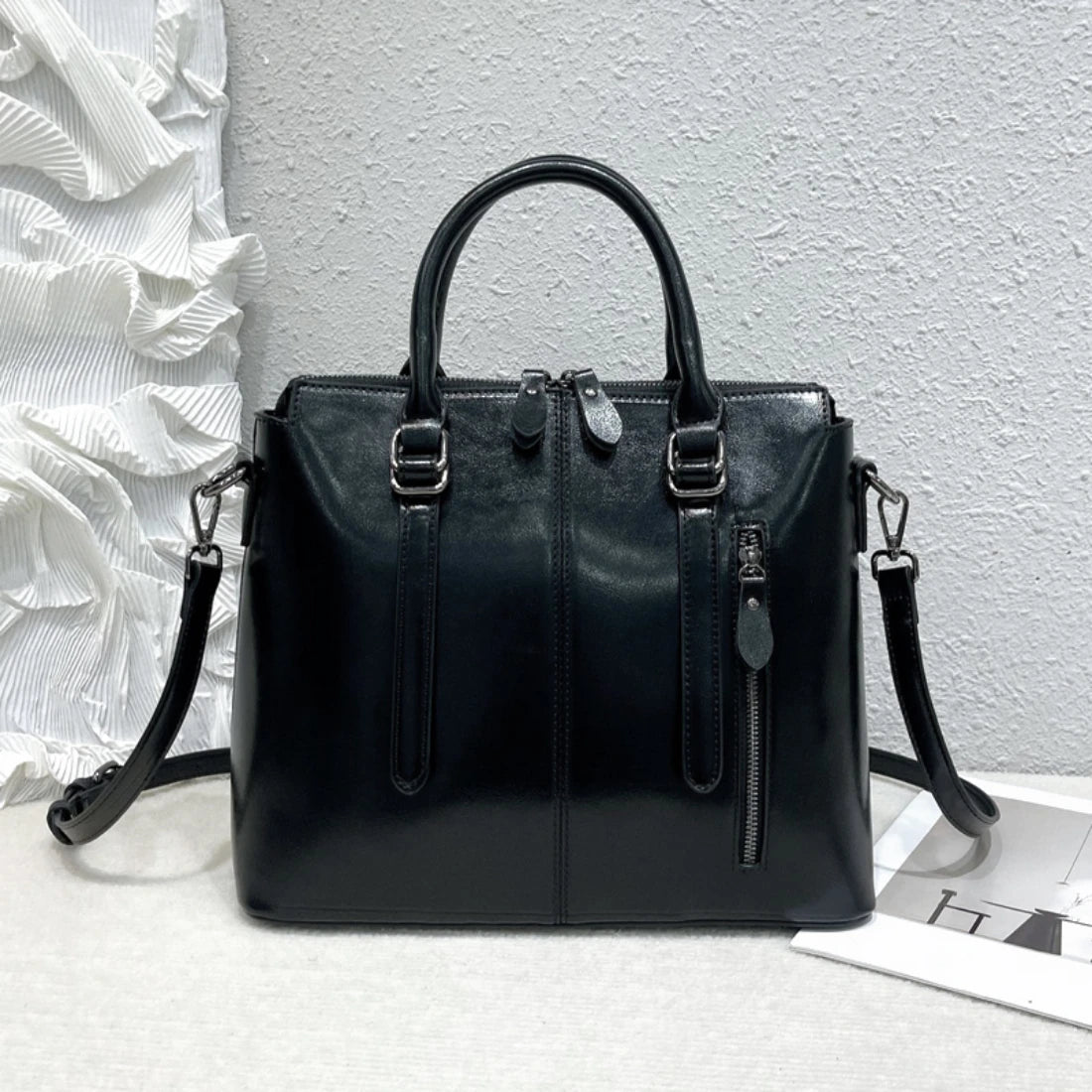 Women Shoulder Cross body Handbag Top Handle Bag Genuine Leather Casual Designer Lady Female Oil Wax Cowhide Messenger Tote Bag